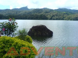 batu cinta situ patenggang ciwidey