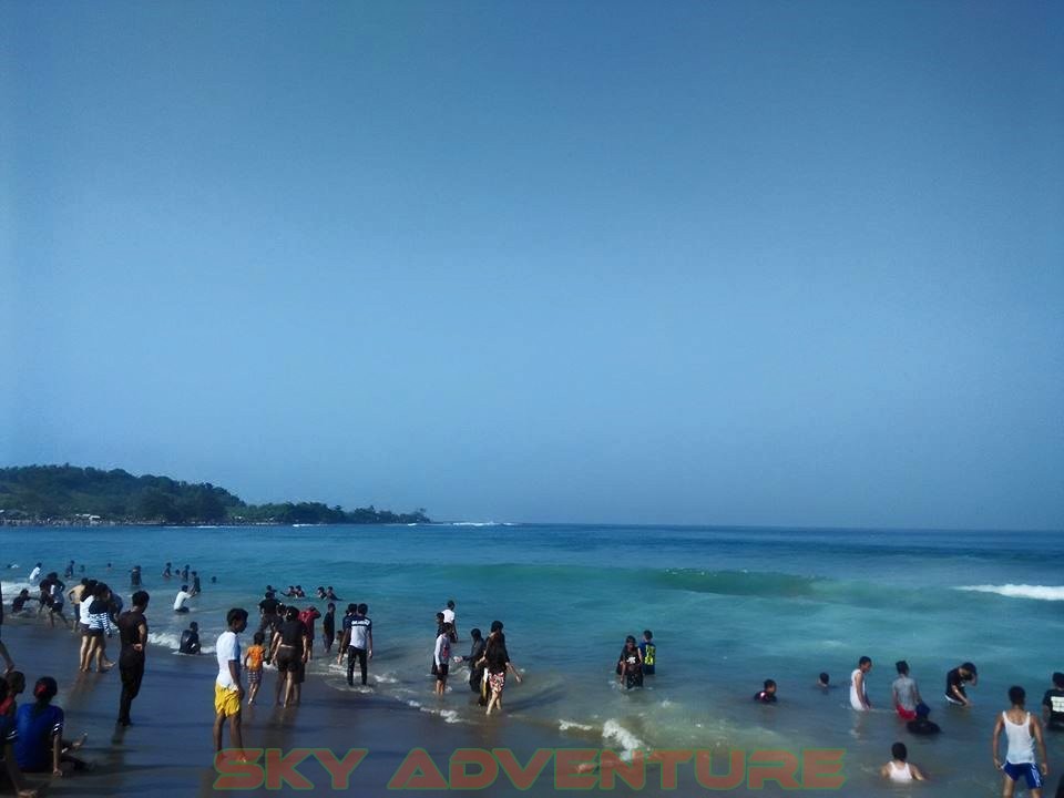 Kecantikan Tersembunyi Pantai Sawarna 2