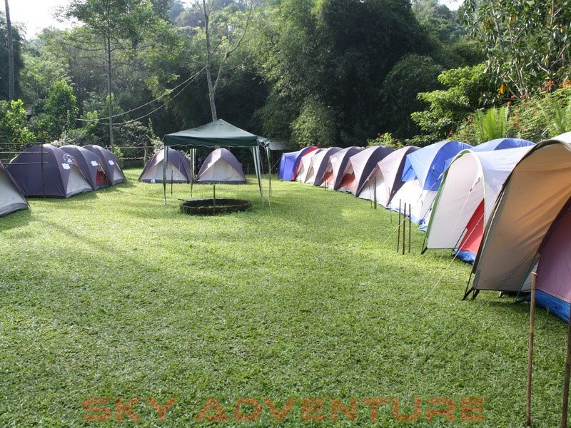 Lembah Gunung Salak Bogor, Salah Satu Lokasi Favorit Outbound di Jawa Barat-camping