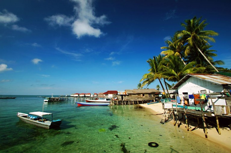 trip murah ke pulau derawan