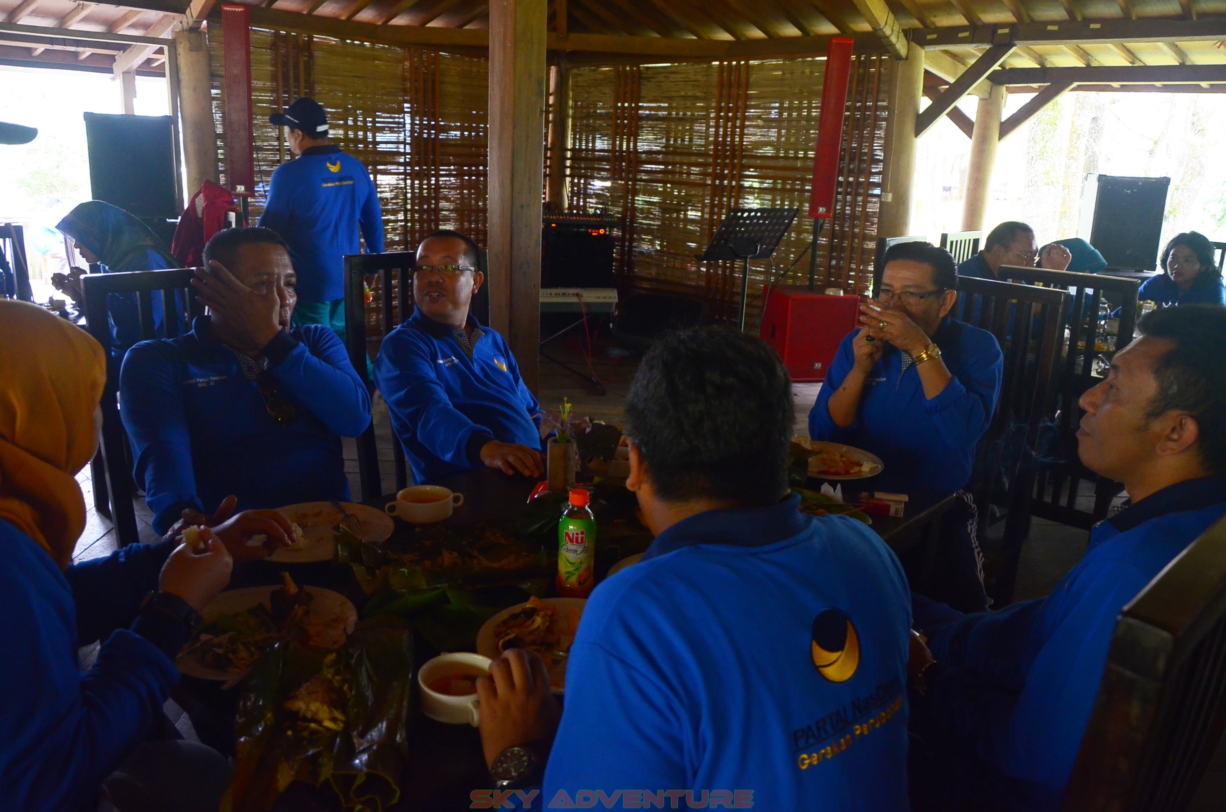 Lunch Outing Lembang Bandung Partai NASDEM 11