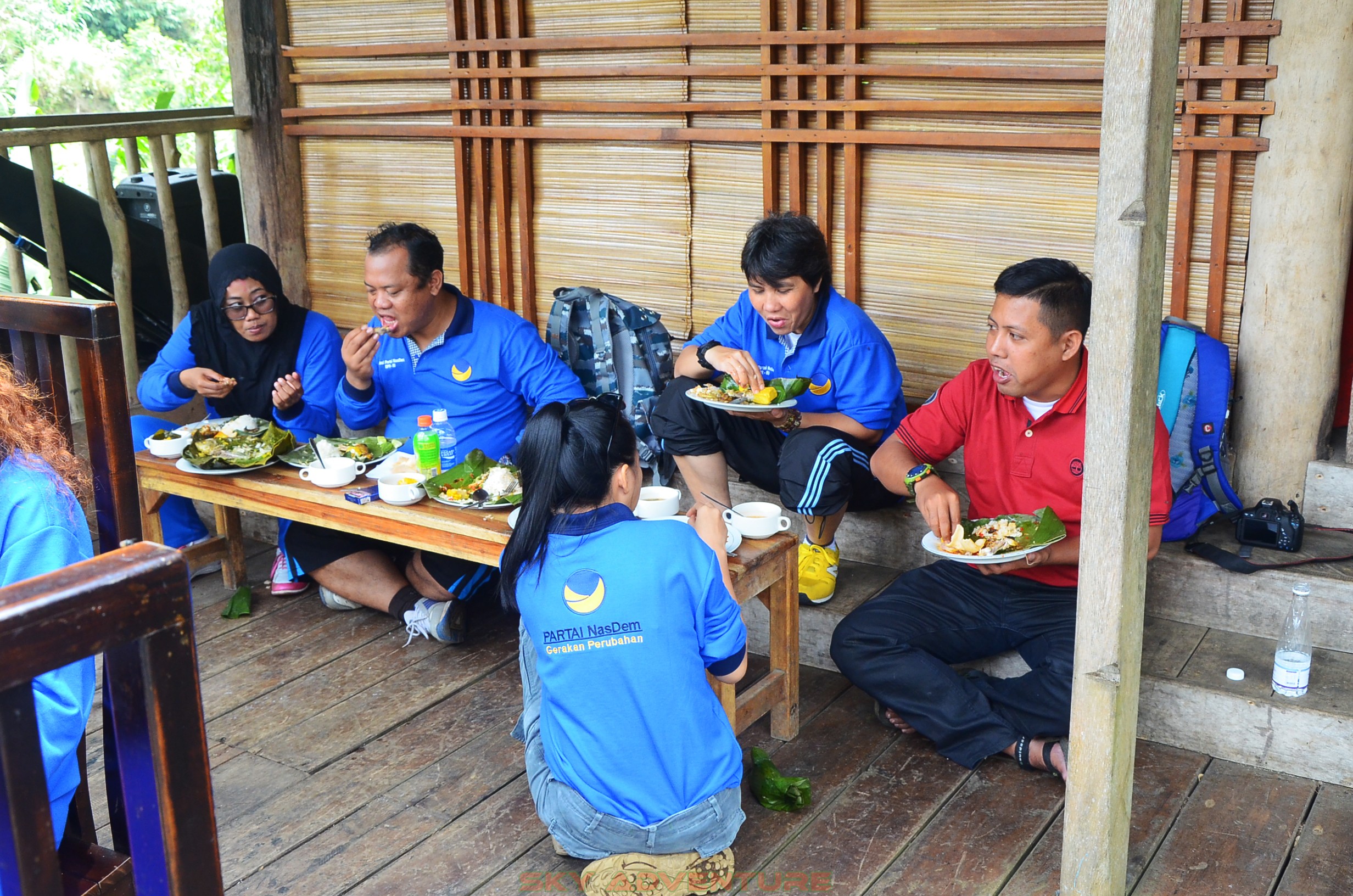 Lunch Outing Lembang Bandung Partai NASDEM 17