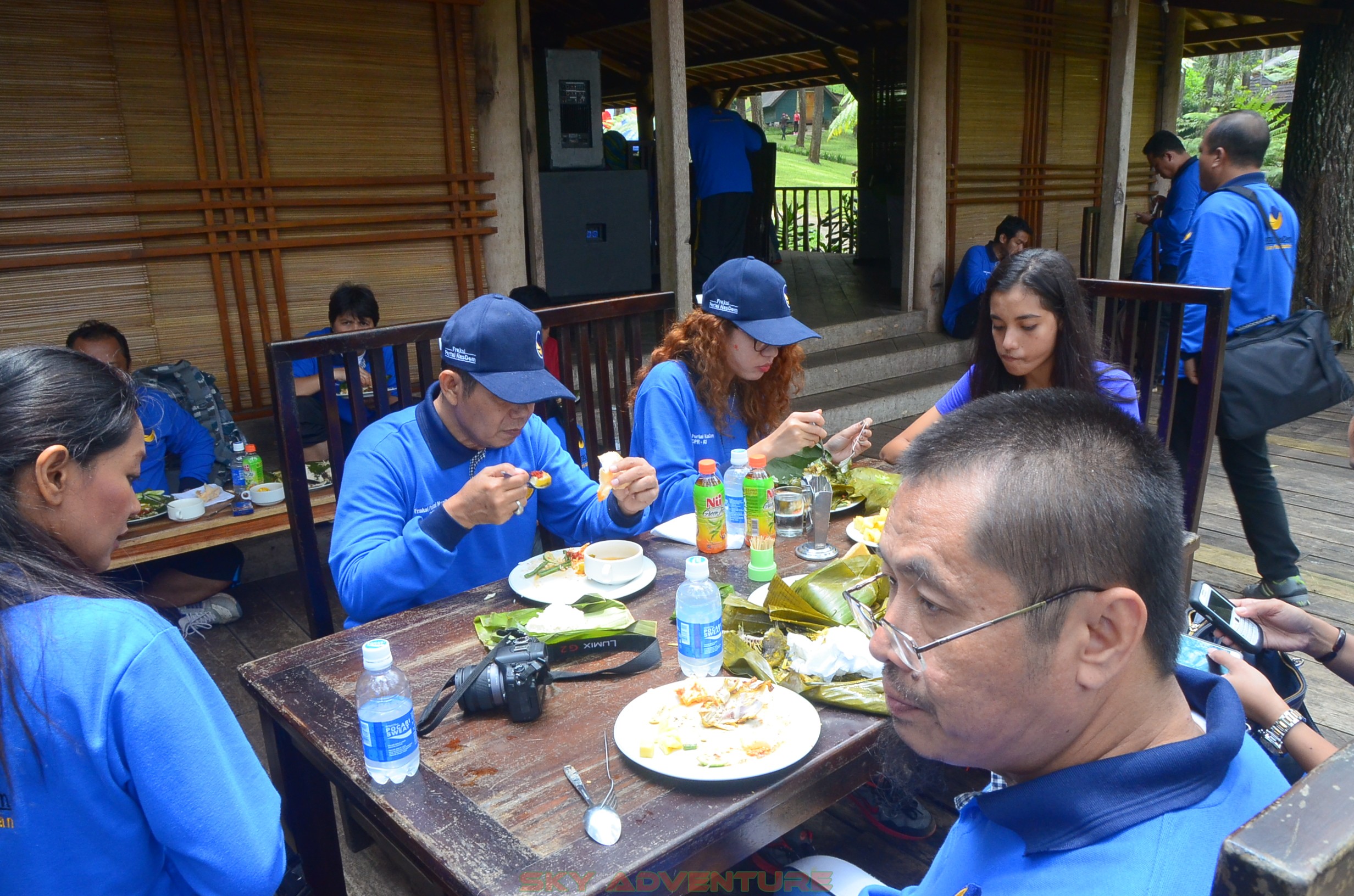 Lunch Outing Lembang Bandung Partai NASDEM 19