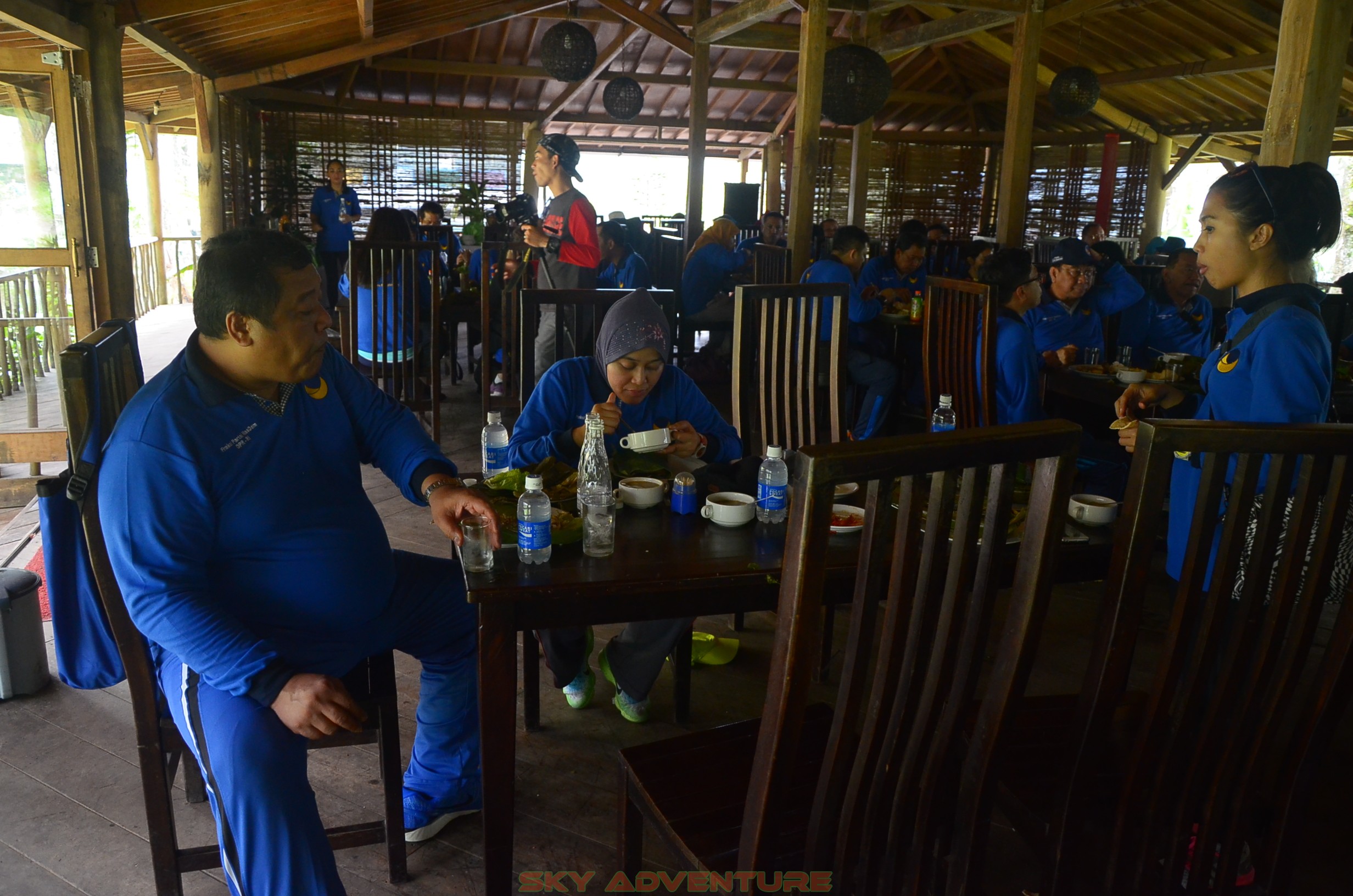 Lunch Outing Lembang Bandung Partai NASDEM 3