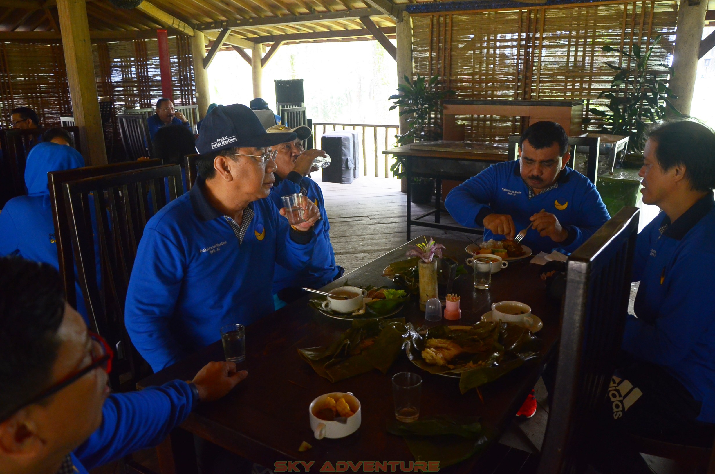 Lunch Outing Lembang Bandung Partai NASDEM 7