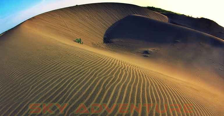 Memacu Adrenalin Hingga ke Puncak dengan  Sandboarding di Gumuk Pasir Parangkusumo, Yogyakarta 2