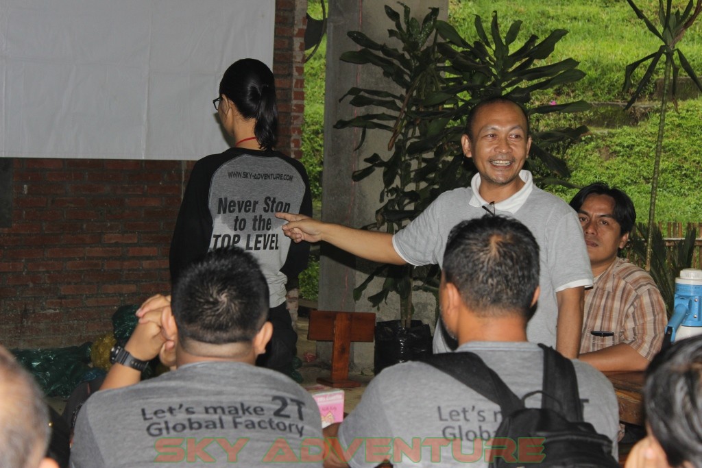 Berikan Motivasi dan Semangat Untuk Mencapai Target Melalui Outbound di Bandung Lembang 11