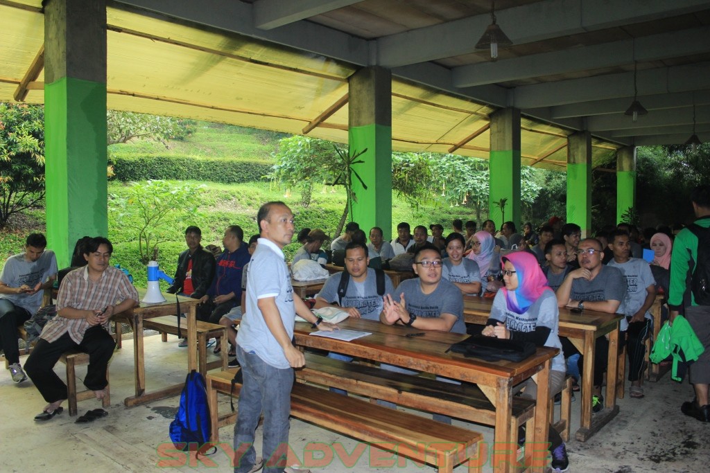 Berikan Motivasi dan Semangat Untuk Mencapai Target Melalui Outbound di Bandung Lembang 2