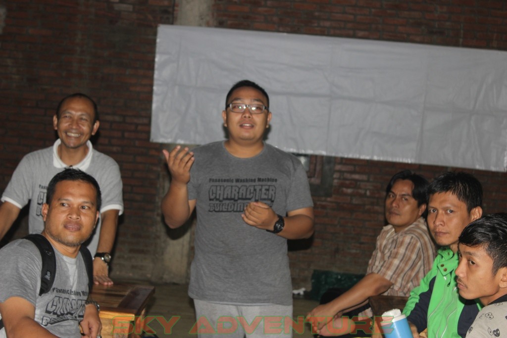 Berikan Motivasi dan Semangat Untuk Mencapai Target Melalui Outbound di Bandung Lembang 34