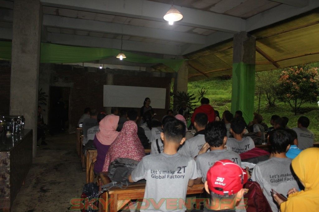 Berikan Motivasi dan Semangat Untuk Mencapai Target Melalui Outbound di Bandung Lembang 35