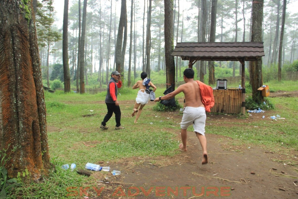 Hilangkan Penat, Bebaskan Keseruan Mu di Outbound Lembang Bandung 19