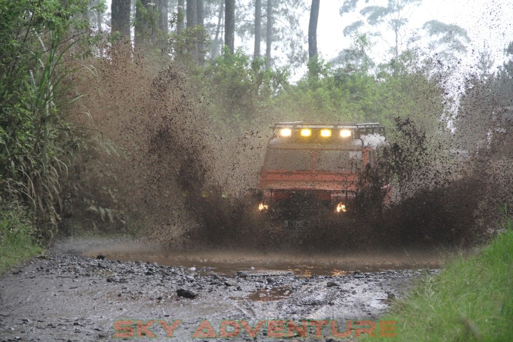 Medang Menantang untuk Peserta Offroad Lembang dari Samsung 5