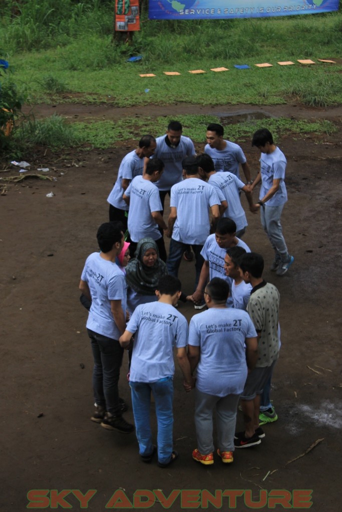 Selain Sehat dan Segar Outbound Lembang Bandung Juga Mengakrabkan Para Peserta 20