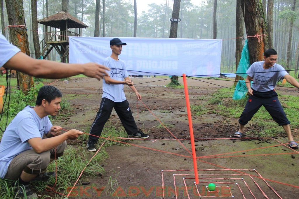 Selain Sehat dan Segar Outbound Lembang Bandung Juga Mengakrabkan Para Peserta 30