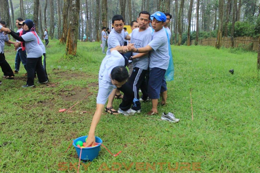 Selain Sehat dan Segar Outbound Lembang Bandung Juga Mengakrabkan Para Peserta 31