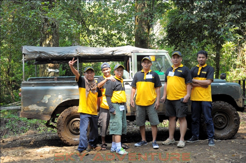 Wisata Offroad Lembang Bandung, Outbound Seru Menembus Hutan Cikole dan Sukawana Lembang 49