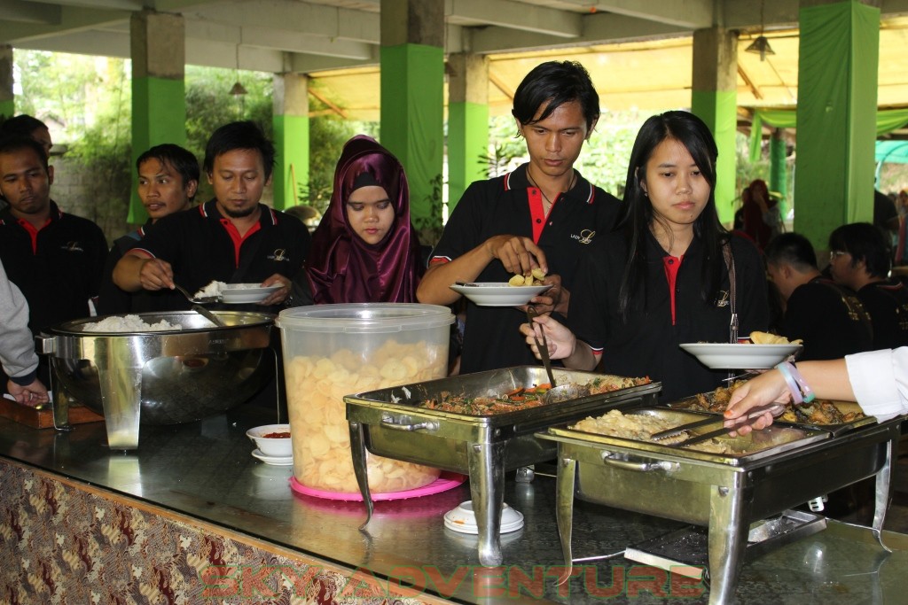 Lebaran Usai, Kini Saatnya Outbound di Bandung Lembang 30